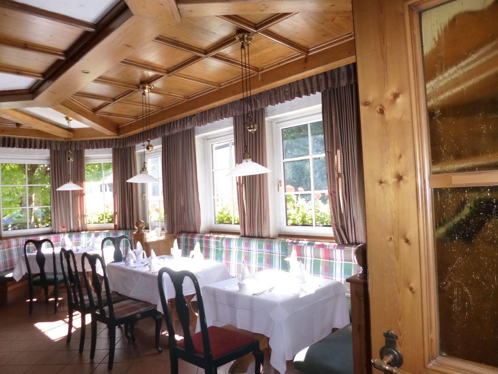 Hotel Walserwirt Εξωτερικό φωτογραφία
