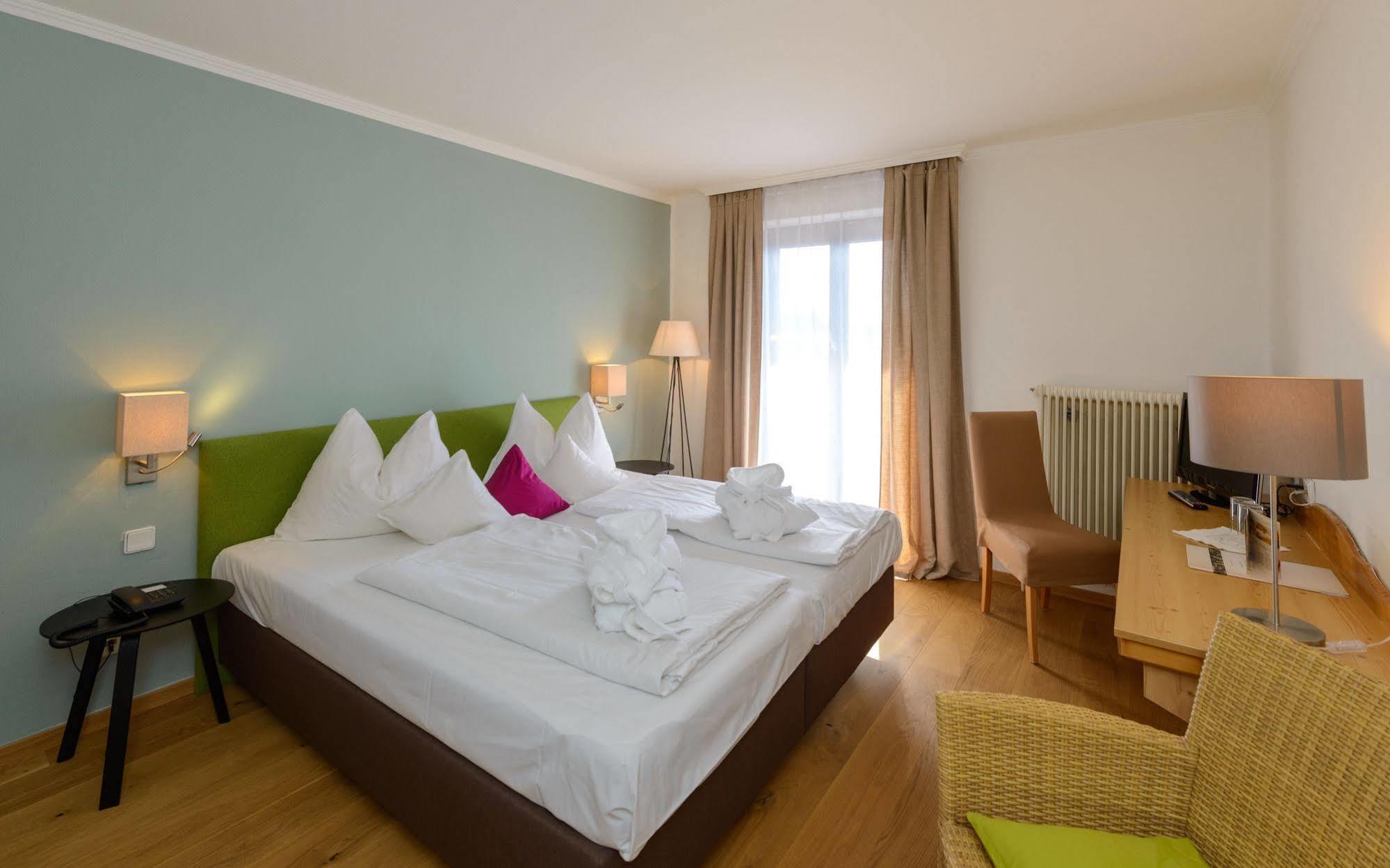 Hotel Walserwirt Εξωτερικό φωτογραφία